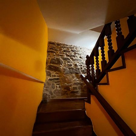 Hotel Caldelas Sacra-Pension Rustica 3 Estrellas カストロ・カルデーラス エクステリア 写真