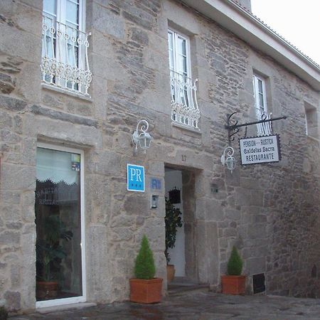 Hotel Caldelas Sacra-Pension Rustica 3 Estrellas カストロ・カルデーラス エクステリア 写真