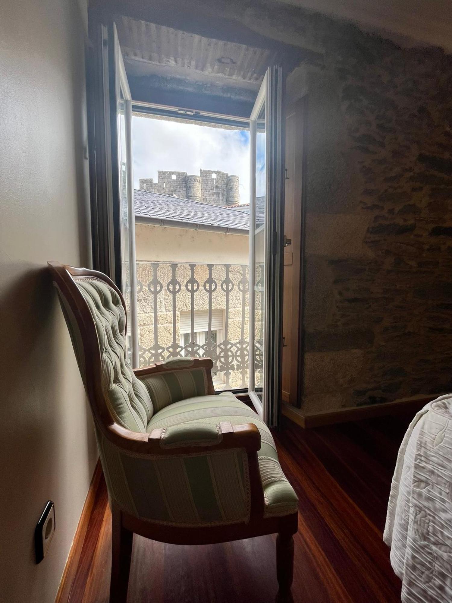 Hotel Caldelas Sacra-Pension Rustica 3 Estrellas カストロ・カルデーラス エクステリア 写真
